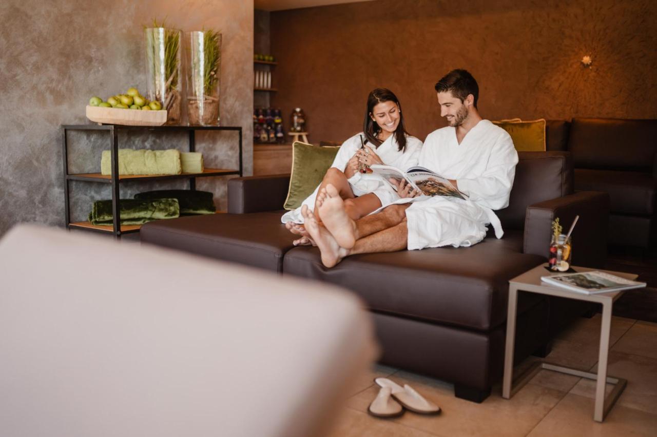 רזיה Aktiv Hotel Edelweiss מראה חיצוני תמונה