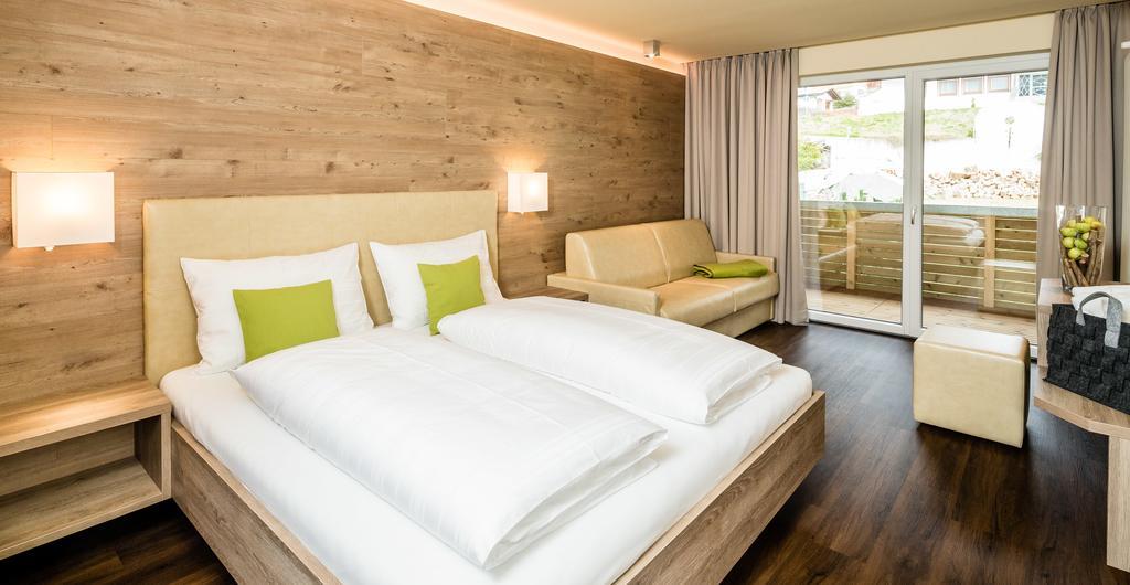 רזיה Aktiv Hotel Edelweiss חדר תמונה